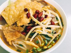 -丽丽三鲜螺蛳粉(田林路店)