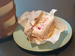 -MOSI CAKE摩思·生牛乳半糖蛋糕(云港花园店)