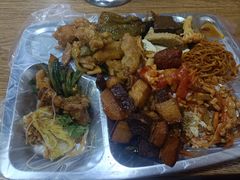 -新红帽自助盒饭(大悦城店)