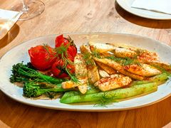 -LESCEDARS Brasserie Bistro香柏树