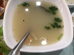 -六和聚传统烤鸭.天津菜(和平店)
