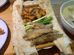 大娘煎饼卷两样-吕氏疙瘩汤·私家菜馆(慈云寺店)