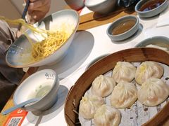 -馋三尺蟹粉小笼(人民广场店)