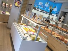 面包甜点陈列柜-好利来(马家堡店)