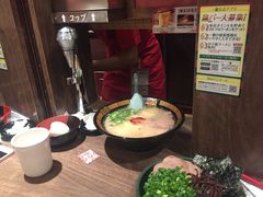 -一蘭拉面(新宿中央东口店)
