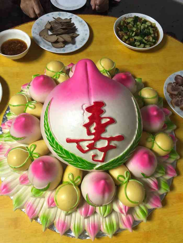 郭秀青馒头-"自从不在沧口上班,大半年没来这里了,周末.