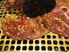 -唯成•韩国炭火烤肉 유성고기
