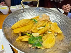 -隔壁老王·家常云南菜(花巷店)