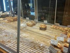 -苹果花园(龙漕路店)