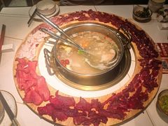 -牛人日志·鲜牛肉骨汤火锅(万科里瑧店)
