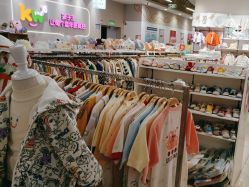 -孩子王(龙湖滨江天街店)