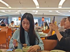 -蝴蝶里·粤菜·点心(龙湖杭州金沙天街店)