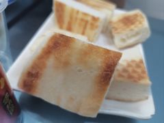 -丹水桥地锅鱼·翘嘴鲌·地方特色全鱼宴(丹江口大坝店)