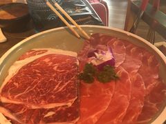 -三人行骨头王火锅(长寿店)