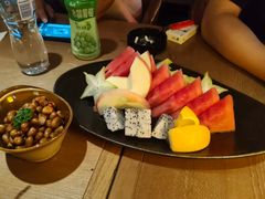 -FOUR PLAY BAR