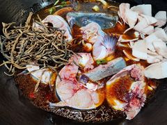 -老东北铁锅炖(茂源街店)