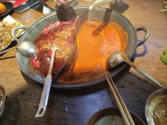 -萍姐火锅·公路夜市(武汉首店)