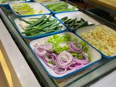 自助取餐区-集杰尚品海鲜烤肉火锅自助餐厅(经区九龙城店)
