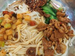 -爱骅裤带面馆(东木头市店)