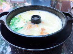 -飞虎过桥米线(翠湖店)