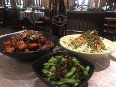 -巴厘龙虾·榜首油焖大虾(音乐学院·沿江酒馆店)