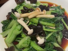 -新发现(宝山龙湖店)
