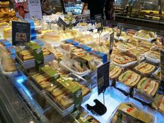 -巴黎贝甜(大宁国际商业广场店)