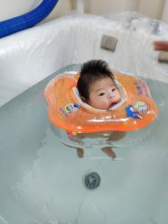 -子木乐园婴儿游泳馆(水晶港店)