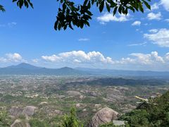 -玻璃桥景区石牛寨