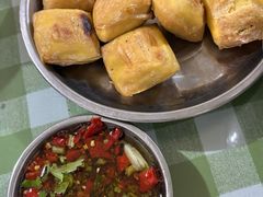 -余庆小吃(小吃一条街店)