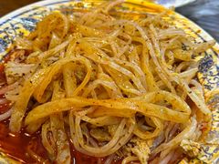 -牡丹广场薛栓子擀面皮大王