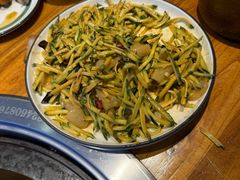 -东北人家铁锅炖(水岸帝景店)