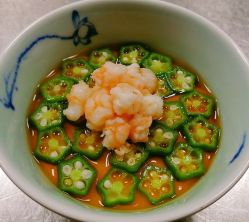 -玥奢国际母婴护理中心(滨江宝龙店)