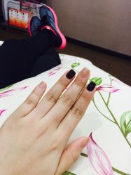 -生活指亮美甲店