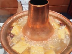 -一只羊·铜锅涮羊肉烧烤