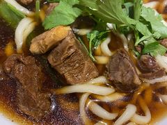 -清真吴记门钉肉饼·喜多利