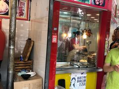 门面-晶牌烤鸭(延吉东路557弄小区店)