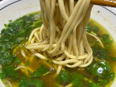 -杨记清芳牛肉拉面(京广路店)