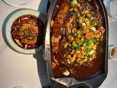 -江边城外烤全鱼(世茂广场店)