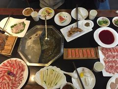 -重庆德庄火锅(体育中心店)