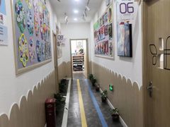 -缤纷鸟美术书法(汉神购物广场校区)