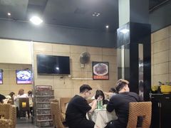 大堂-昱龙大盆牛蛙馆(三兴街总店)