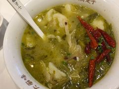 酸菜小鱼-渝是乎酸菜鱼·川渝小炒(新世界百货望京店)
