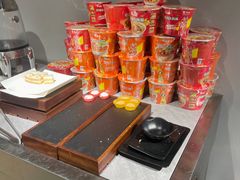 -牛里牛气· 榴莲海鲜鲜牛肉自助火锅·烤肉(华南城店)