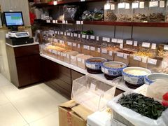 面包甜点陈列柜-上海全国土特产食品商场(淮海中路店)