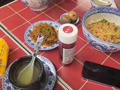 -赣南粉局·赣菜夜排档(新天地店)