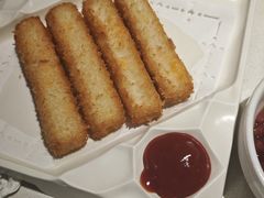 一口爆浆芝士鱼条-海底捞火锅(长宁路龙之梦店)