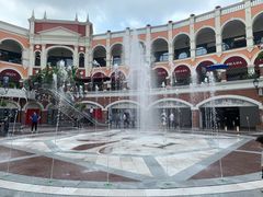 -佛罗伦萨小镇广佛名品奥特莱斯(疏港路店)