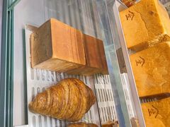 -Holiland好利来(建邺吾悦广场Lab主题店)