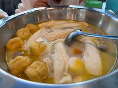 -鲜入围煮花胶鸡海鲜火锅